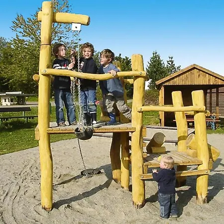 Oefingen, * באד דירהיים