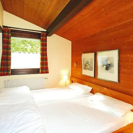 Holiday home Oefingen, *